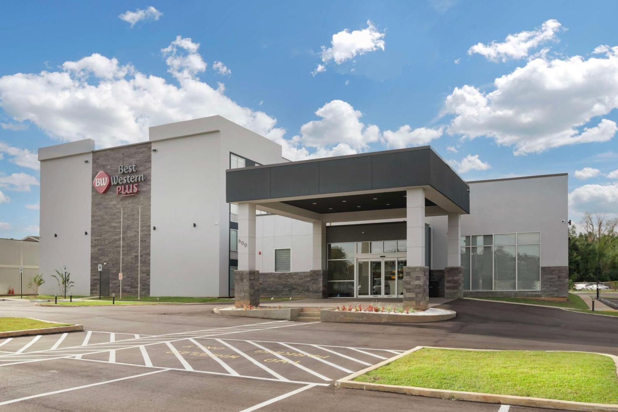 Best Western Plus Mobile Inn And Suites Buitenkant foto