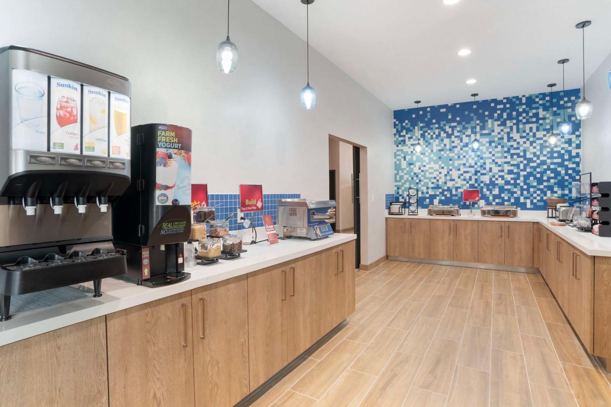 Best Western Plus Mobile Inn And Suites Buitenkant foto